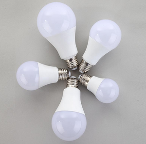 Ampoule LED en gros à prix réduit 5W 7W 9W 12W 15W 18W Watt AC85V-265V AC110V-260V A50 A60 A65 A70 A80 <span class=keywords><strong>E27</strong></span> E14 B22 <span class=keywords><strong>E26</strong></span> - Product Image 2