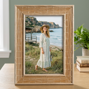 Cadre photo en bois de bambou superposé à motifs chevron, vente en gros |   Design géométrique éco-contemporain fait main pour un rectangle léger - Product Image 3