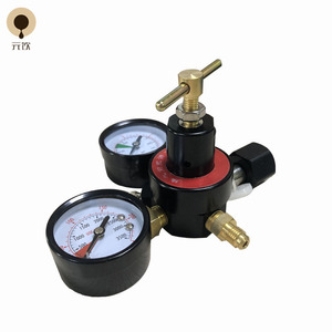 เครื่องปรับแรงดันสูง KLF รุ่น YY-B01 สำหรับเครื่องทำเครื่องดื่มอัดลมพร้อมเกจวัดคู่ - Product Image 1