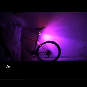 Feu arrière de vélo à LED rouge, rechargeable par USB, 4 modes, étanche IPX4, support en plastique pour la conduite nocturne - Product Image 4