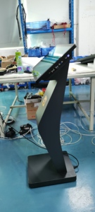 Kiosk Kỹ Thuật Số Thông Tin Tương Tác Trong Nhà OEM ODM 21.5 23.6 27 32 43 49 55 Inch Kiosk Màn Hình Cảm Ứng Video Thông Minh Android - Product Image 3