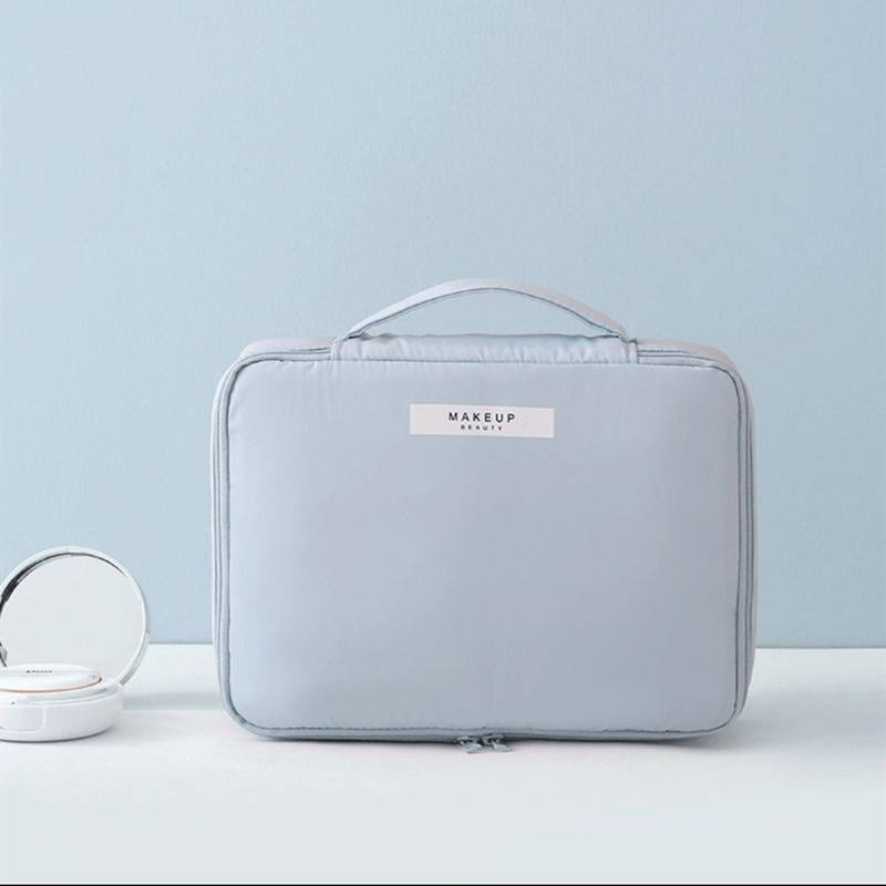 สีน้ำเงินขนาดใหญ่