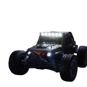 Voiture RC tout-terrain électrique 4x4 à l'échelle 1:16, haute vitesse, haute puissance, avec contrôle synchronisé, construction métallique durable - Product Image 1