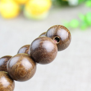 Collier de prière bouddhiste 108 perles en bois de santal doré vieilli avec pompon, style ethnique, unisexe, bijoux pour cérémonies religieuses - Product Image 4
