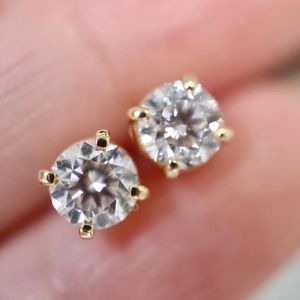 ต่างหูเพชรเม็ดเดี่ยว 1 กะรัต ทอง 18K ยี่ห้อ Xinfly แบบฝัง 4 กรงเล็บ ดีไซน์คลาสสิก สวยหรู เหมาะเป็นของขวัญแต่งงาน เครื่องประดับคุณภาพสูง CVD - Product Image 4