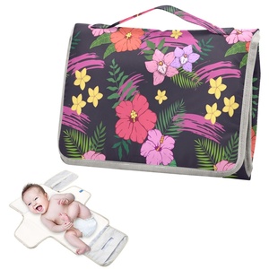 Best Selling Custom Hawaiian Tropical Flower Waterproof Diaper Changing <b>Mat</b> Baby Portable Foldable <b>Nappy</b> Changing Pad Bag - Product Image 2