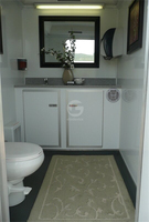 Toilettes portables de luxe à vendre Toilettes portables Toilettes mobiles en plastique Toilettes mobiles Remorque de salle de bain pour mariage et événements