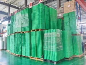 Rejilla de Pavimentación Industrial de HDPE Tipo Panal para Césped, Tapete para Entradas de Vehículos, Geoceldas para Plantación, Rejilla de Drenaje para Zanjas - Product Image 3