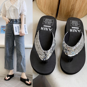 Nouvelles sandales compensées à paillettes pour <span class=keywords><strong>femme</strong></span>, collection été 2026 – Tongs de plage et chaussons scintillants - Product Image 1