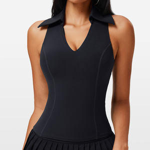 Débardeur de yoga moulant et respirant à col en V avec coussinets de poitrine intégrés pour femme, idéal pour le cross fitness et le tennis, avec logo frontal - Product Image 2