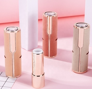 หลอดบรรจุลิปสติกขนาด12.1มม. ภาชนะบรรจุลิปบาล์มรูปหมีปักลายการ์ตูนน่ารักทรงกลมว่าง - Product Image 4