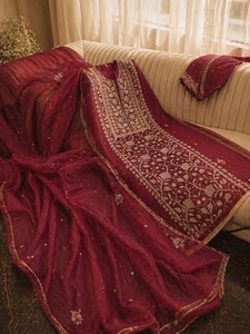 Ensemble Kurta et Palazzo Designer en Chanderi avec Dupatta en Organza Léger, Broderie Aari et Perles, Tenue Ethnique de Luxe Cousue - Product Image 5