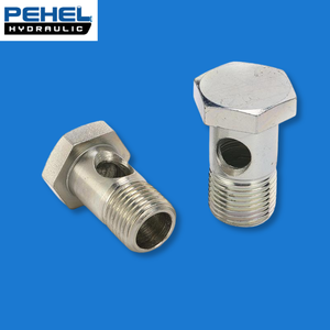 Grand stock de boulons hexagonaux hydrauliques métriques pour la connexion des systèmes hydrauliques des machines agricoles - Product Image 1