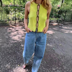 <span class=keywords><strong>H</strong></span>-02320 Nuevo Top de Manga Corta Ultra Corto con Cuello Bordado y <span class=keywords><strong>Chaleco</strong></span> a Juego - Product Image 5