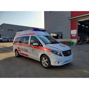 Offre Spéciale 2026 <span class=keywords><strong>Mercedes</strong></span> <span class=keywords><strong>Sprinter</strong></span> 4x2 Véhicule de Transport Médical Accessible aux Fauteuils Roulants avec Lit Patient - Product Image 1