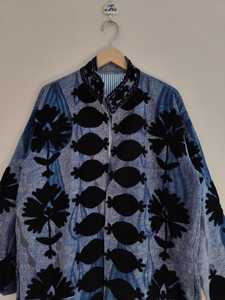 Blouson Bomber en Coton Brodé à la Main Bleu Suzani Réversible & Respirant Écologique Style Bohème des Années 70 Long pour l'Hiver - Product Image 3