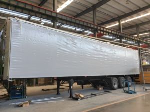 Meilleur <span class=keywords><strong>prix</strong></span> <span class=keywords><strong>Remorque</strong></span> <span class=keywords><strong>semi</strong></span>-<span class=keywords><strong>remorque</strong></span> à rideaux latéraux en PVC de 40 pieds, 30 tonnes, avec bâche pour boissons et marchandises - Product Image 6