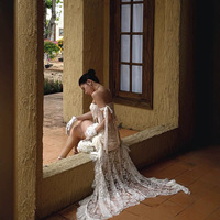 Robe de soirée vietnamienne française, nouvelle collection printemps, style romantique, en dentelle, sans bretelles, taille haute, avec traîne