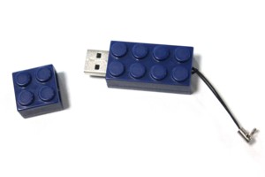 Usky gạch hình dạng Pendrive nhựa 2.0 3.0 khối CLE <span class=keywords><strong>USB</strong></span> Đĩa <span class=keywords><strong>Flash</strong></span> 1G 2G 4GB 8GB 16GB 32GB 64GB 128GB bán buôn <span class=keywords><strong>USB</strong></span> <span class=keywords><strong>Memory</strong></span> <span class=keywords><strong>Stick</strong></span> - Product Image 4
