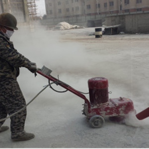 Revêtement <span class=keywords><strong>de</strong></span> polyurée imperméable <span class=keywords><strong>de</strong></span> jet d'usine <span class=keywords><strong>de</strong></span> <span class=keywords><strong>prix</strong></span> concurrentiel pour le revêtement extérieur concret <span class=keywords><strong>de</strong></span> plancher <span class=keywords><strong>de</strong></span> toit - Product Image 3