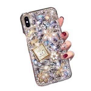 Di lusso del Diamante Bottiglia di Profumo A Mano A Forma di Copertura Della Cassa Del Telefono <span class=keywords><strong>Per</strong></span> il <span class=keywords><strong>iPhone</strong></span> 11 Pro MAX Xs Max 5S <span class=keywords><strong>SE</strong></span> 6 6S 7 8 PIÙ - Product Image 1