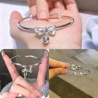 Bracelet ouvert minimaliste en forme de papillon, plaqué or 18 carats, alliage réglable, design mignon, bijoux pour femmes, cadeau pour tous les jours