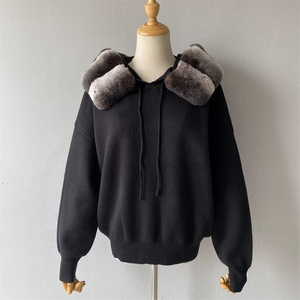 Cổ Mềm Len Dệt Kim Bất Thỏ Cổ Áo Lông Thú Cổ Áo Len Hàng Đầu Ý Đan Tùy Chỉnh Len Cao Cổ Của Phụ Nữ Áo Len Bộ Với Lông Thú - Product Image 3