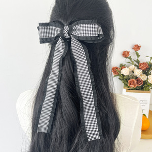 Accesorios elegantes para el cabello para mujeres y niñas, pasadores de tela al por mayor <span class=keywords><strong>con</strong></span> cola larga, cinta a cuadros blanca y negra, lazos para el cabello <span class=keywords><strong>con</strong></span> borlas - Product Image 5