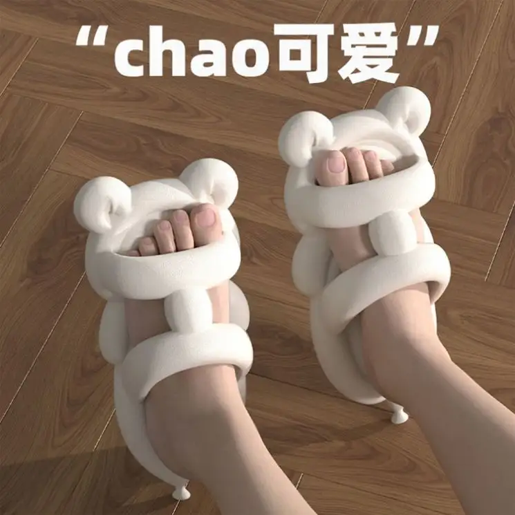 2022 new slippers men wear out summer trend ins Korean casual home non slip soft bottom flip flops