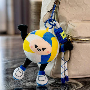Chaveiro de Pelúcia de Bola de Futebol Fofa, Mini Chaveiro de Pelúcia de Basquete e Voleibol, Pingente para Mochila e Bolsa - Product Image 2