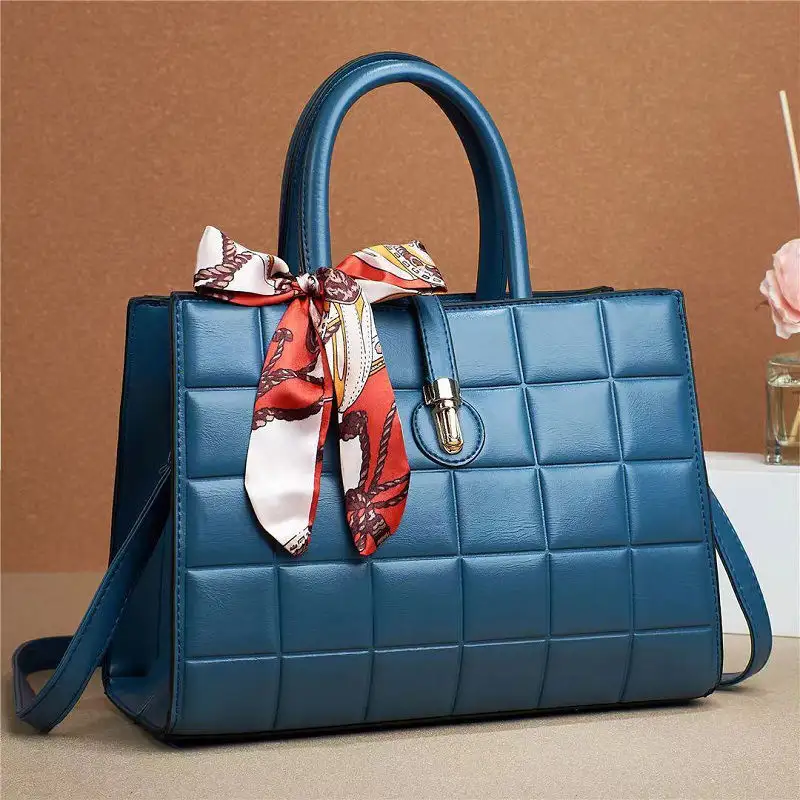 High Quality Fashion Women's Handbags Vintage Ladies Embossing Crossbody Bags Leather Bags For Ladies