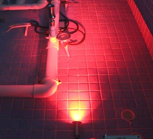 Petite lumière d'étang lumière de <span class=keywords><strong>piscine</strong></span> sous-marine RGBW 12V 3x3w 3x4w <span class=keywords><strong>Mini</strong></span> <span class=keywords><strong>spot</strong></span> de <span class=keywords><strong>piscine</strong></span> IP68 étanche <span class=keywords><strong>LED</strong></span> AC/DC 12V - Product Image 6
