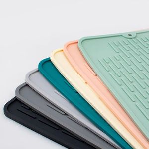 Personnalisé <span class=keywords><strong>2023</strong></span> nouveauté <span class=keywords><strong>cuisine</strong></span> outils alimentaires cuisson étanche résistant à la chaleur silicone plat séchage tapis pour la maison - Product Image 3