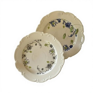 Grandes assiettes de dîner en céramique blanches, style nordique, motif floral bleu, luxe vintage, vente en gros, non toxiques, compatibles lave-vaisselle, écologiques - Product Image 6