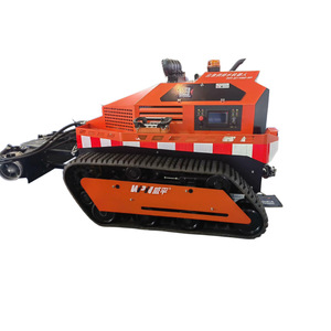 Robot de lutte contre les incendies à quatre roues motrices alimenté à l'huile avec un débit élevé pour les opérations de sauvetage dangereuses - Product Image 2