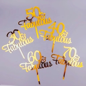 Adorno de Pastel Personalizado de Acrílico Dorado con Láser para Cumpleaños o Aniversario de 30, 40, 50, 60 o 70 Años, Estilo Lujoso - Product Image 1