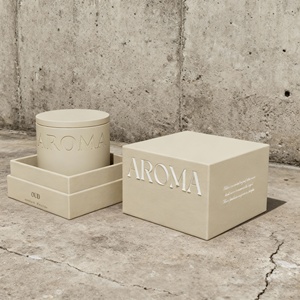 Vela Aromática de Lujo con Logotipo Personalizado C&H, Vela Sostenible de Color Marrón con Patrón de Grano de Madera en Frasco de Cerámica y Concreto para Fabricación de Velas - Product Image 5