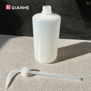 Qianhe <b>1L</b> Curved Spout Washing <b>Bottle</b> Plastic Cleaner For Solvent Use - Product Image 4