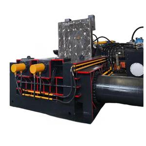 Presse à balles hydraulique de 100 tonnes pour <span class=keywords><strong>ferraille</strong></span> d'aluminium et d'acier inoxydable, copeaux de métal, avec moteur et roulement pour la briquetisation des copeaux d'acier - Product Image 3