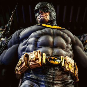 Sculpture en fibre de verre à l'échelle 1:1 de Batman, <span class=keywords><strong>Iron</strong></span> <span class=keywords><strong>Man</strong></span> et Spider-<span class=keywords><strong>Man</strong></span> de Marvel, ornement de sol fait à la main pour la décoration des médias sociaux - Product Image 3