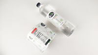 Impresión personalizada impermeable brillante adhesivo bebidas etiquetas agua etiqueta bebida botella etiqueta rollo adhesivo