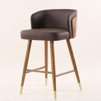 Chaise de bar nordique moderne en bois massif avec repose-pieds et dossier pivotant pour salle à manger, maison ou hôtel, salon