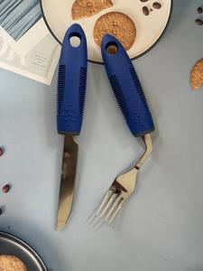 Sıcak Satış Kolay Tutuşlu Çevre Dostu Plastik Taşınabilir Uyarlanabilir Sofra Takımları ve Yemek Takımları Yetişkinler ve Yaşlılar İçin Klasik - Product Image 4