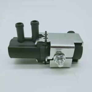 Válvula de Control de Vacío Mitsubishi Pajero MR507579 136200-2190 Puerto de 1/2 pulgada para Gas a Temperatura Normal - Product Image 1