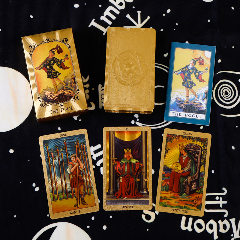 Cartas del Tarot: estrellas y luna