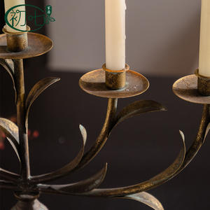 Candelabro de Hierro de Cinco Brazos, Estilo Nórdico Antiguo, Decoración para el Hogar, Centro de Mesa para Bodas y Cenas - Product Image 2