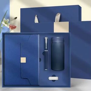 Coffrets Cadeaux d'Affaires Promotionnels en Gros : Bouteille en Acier Inoxydable, Carnet Premium avec Stylo Métallique et Clé USB – Nouveaux Produits 2026 - Product Image 1