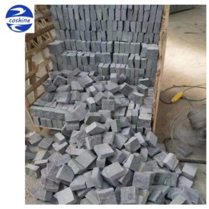 Chất lượng hàng đầu đen grey <span class=keywords><strong>Granite</strong></span> <span class=keywords><strong>Cubes</strong></span> flamed bề mặt Cobble Stones 10x10 cm xẻ cạnh đường lái xe đậu xe pavers bán buôn lát - Product Image 5