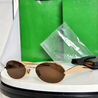 Lunettes de soleil unisexes à monture intégrale avec protection UV élevée et dégradé de couleurs pour les activités de plein air et la plage