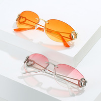Twooo 3593 nouvelle mode Y2K sans monture coeur décoration femmes lunettes de soleil 2023